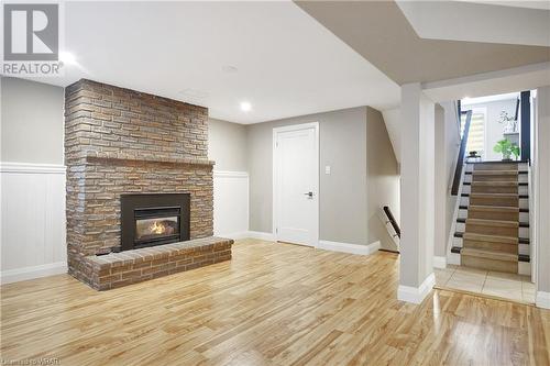 260 Johanna Drive, Cambridge, ON - Indoor Photo Showing Living Room With Fireplace