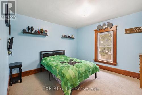 540 Wellington Avenue S, North Perth, ON - Indoor Photo Showing Bedroom