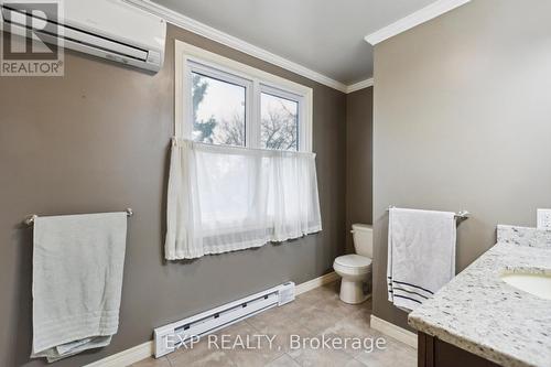 540 Wellington Avenue S, North Perth, ON - Indoor Photo Showing Bathroom