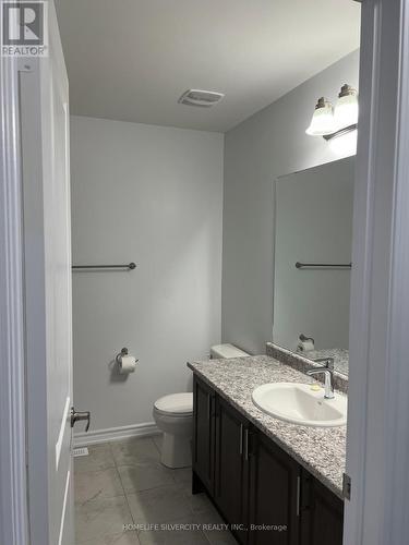 178 Seeley Avenue, Southgate, ON - Indoor Photo Showing Bathroom