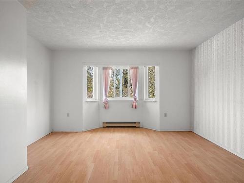 5-2600 Ferguson Rd, Central Saanich, BC - Indoor Photo Showing Other Room