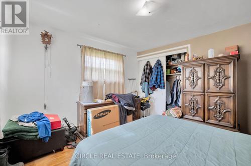 2990 Front Road, Lasalle, ON - Indoor Photo Showing Bedroom