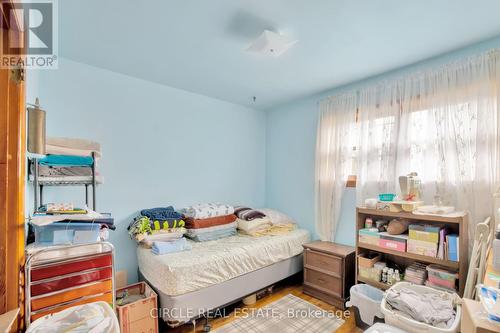 2990 Front Road, Lasalle, ON - Indoor Photo Showing Bedroom