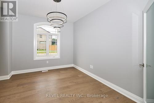 26 Swan Avenue, Pelham, ON - Indoor Photo Showing Other Room