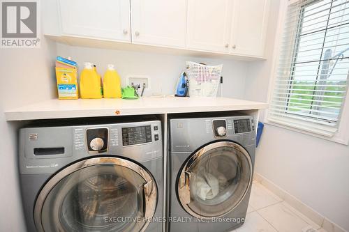 364 Wisteria Way, Oakville, ON - Indoor Photo Showing Laundry Room