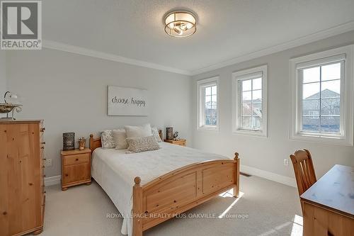 3105 Portree Crescent, Oakville, ON - Indoor Photo Showing Bedroom