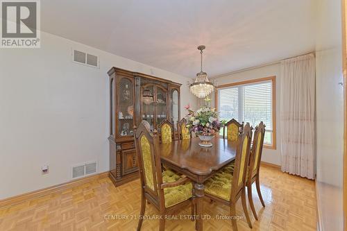9 Princess Andrea Court, Brampton, ON - Indoor Photo Showing Dining Room