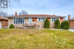 615 CUMBERLAND AVENUE E  Burlington, ON L7N 2X4