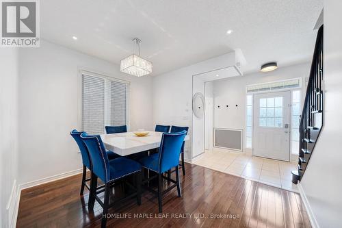 39 Snapdragon Square, Brampton, ON - Indoor Photo Showing Dining Room
