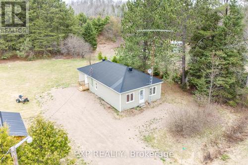 74 Dawson Road, South Algonquin, ON - Outdoor