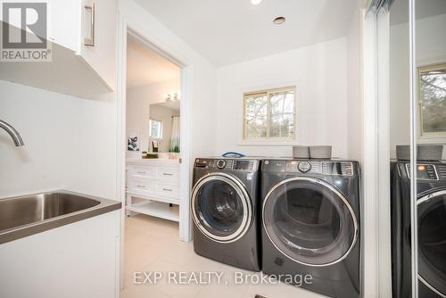 74 Dawson Road, South Algonquin, ON - Indoor Photo Showing Laundry Room