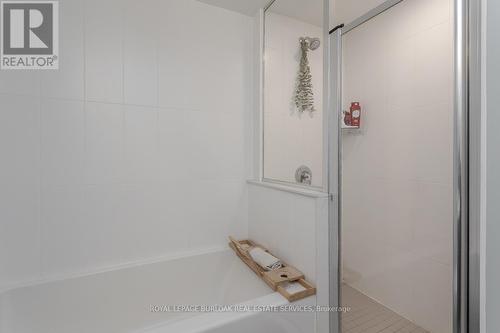 306 - 550 North Service Road, Grimsby, ON - Indoor Photo Showing Bathroom