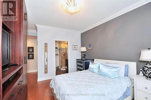 419 - 83 Woodbridge Avenue, Vaughan, ON - Indoor Photo Showing Bedroom