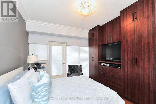 419 - 83 Woodbridge Avenue, Vaughan, ON - Indoor Photo Showing Bedroom