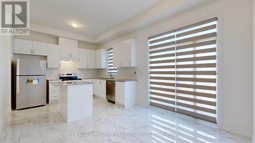 20 Quilico Road E, Vaughan, ON - Indoor Photo Showing Kitchen With Stainless Steel Kitchen