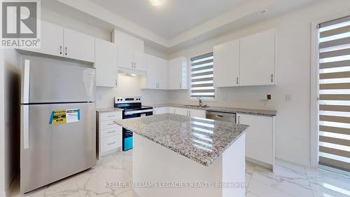 20 Quilico Road E, Vaughan, ON - Indoor Photo Showing Kitchen With Stainless Steel Kitchen With Upgraded Kitchen