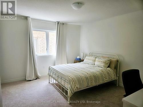 323 Danny Wheeler Boulevard, Georgina, ON - Indoor Photo Showing Bedroom