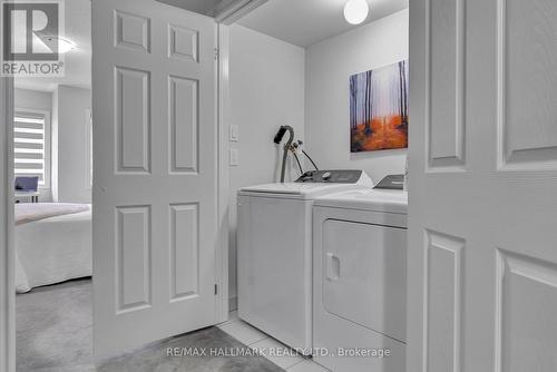 3951 Koenig Rd, Burlington, ON - Indoor Photo Showing Laundry Room