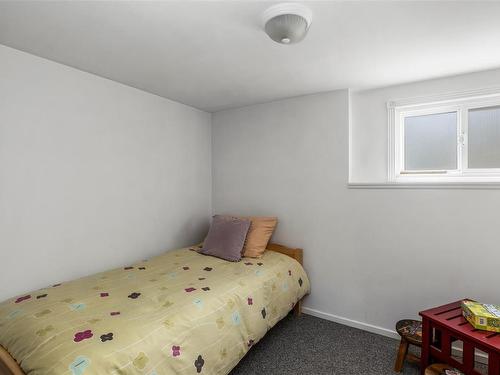 1250 Rockland Ave, Victoria, BC - Indoor Photo Showing Bedroom