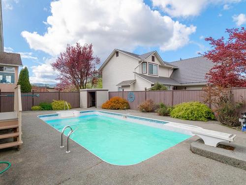 6110 Westporte Blvd, Port Alberni, BC - Outdoor With In Ground Pool With Backyard