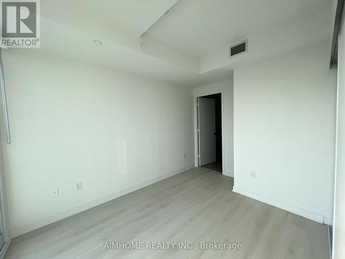 3404 - 3900 Confederation Parkway, Mississauga, ON - Indoor Photo Showing Other Room