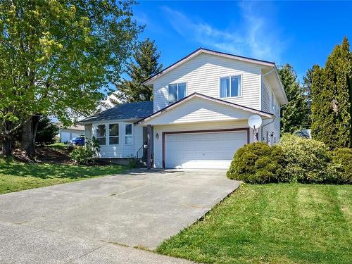 2112 9Th St East, Courtenay, BC - Outdoor