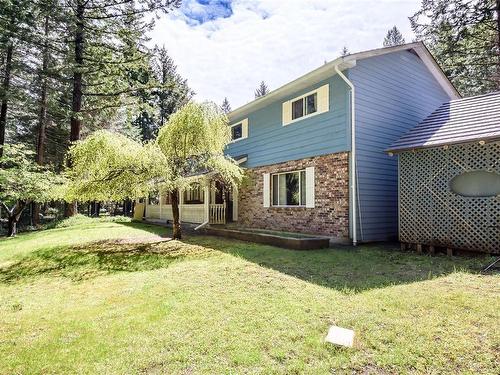 923 Sand Pines Dr, Comox, BC - Outdoor