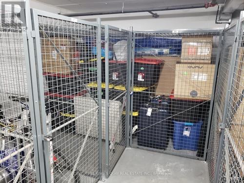 2612 - 770 Bay Street, Toronto, ON - Indoor With Storage