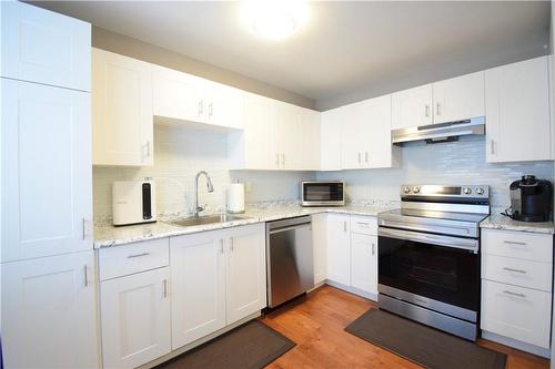145 Rice Avenue|Unit #17, Hamilton, ON - Indoor Photo Showing Kitchen With Stainless Steel Kitchen