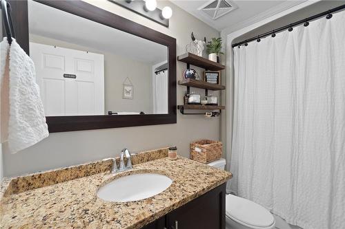4 piece bathroom - 45 Kingsbury Square|Unit #402, Guelph, ON - Indoor Photo Showing Bathroom