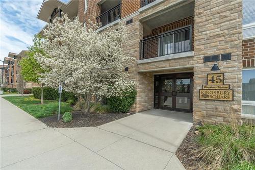 Entrance - 45 Kingsbury Square|Unit #402, Guelph, ON - Outdoor