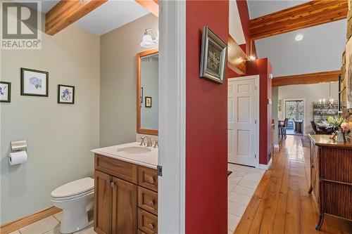 191 Tumbledown Road, Lansdowne, ON - Indoor Photo Showing Bathroom