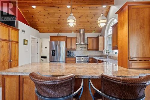 191 Tumbledown Road, Lansdowne, ON - Indoor Photo Showing Kitchen