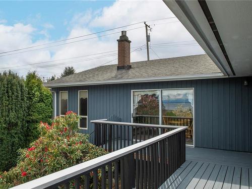 911 Galerno Rd, Campbell River, BC - Outdoor With Exterior