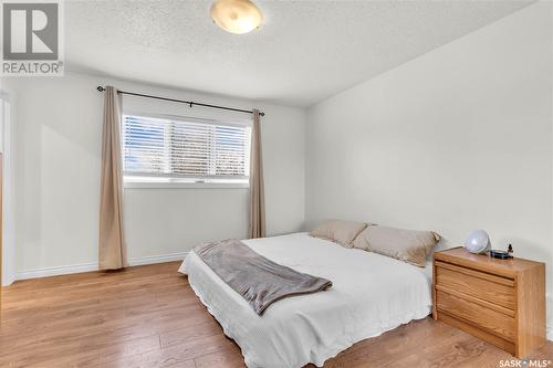 203 2Nd Street E, Wilkie, SK - Indoor Photo Showing Bedroom
