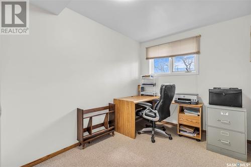 203 2Nd Street E, Wilkie, SK - Indoor Photo Showing Office