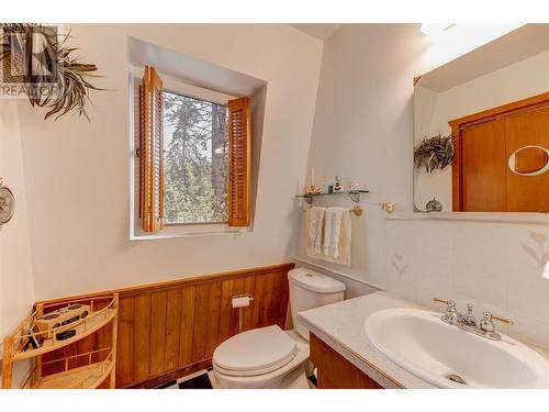 16550 Barkley Road, Lake Country, BC - Indoor Photo Showing Bathroom