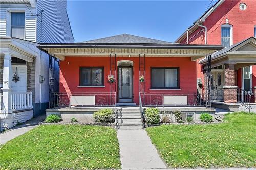 175 Victoria Avenue N, Hamilton, ON - Outdoor With Facade