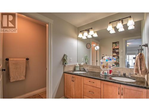 7922 Okanagan Landing Road Unit# 602, Vernon, BC - Indoor Photo Showing Bathroom