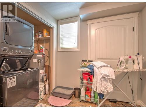 7922 Okanagan Landing Road Unit# 602, Vernon, BC - Indoor Photo Showing Laundry Room