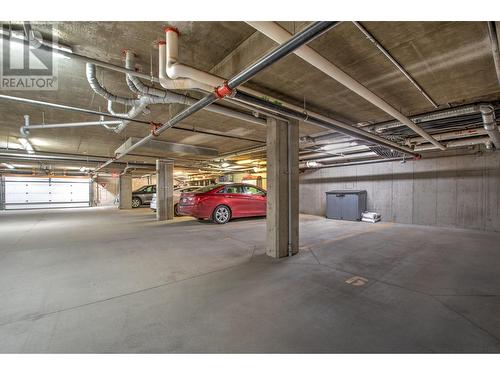 7922 Okanagan Landing Road Unit# 602, Vernon, BC - Indoor Photo Showing Garage