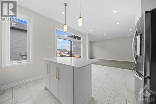 72 Dowdall Circle, Carleton Place, ON - Indoor Photo Showing Kitchen