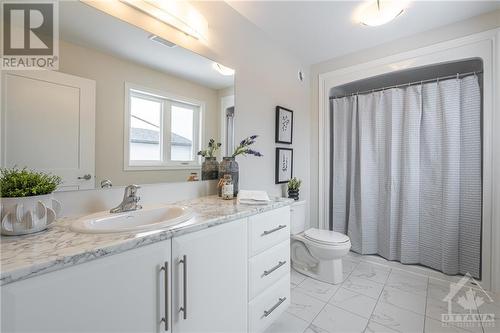 Primary en-suite - 72 Dowdall Circle, Carleton Place, ON - Indoor Photo Showing Bathroom