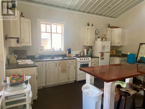 Dl 1999 Bouleau Lake Road, Vernon, BC - Indoor Photo Showing Kitchen With Double Sink