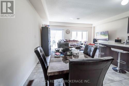 59 Sparkle Drive, Thorold, ON - Indoor Photo Showing Dining Room