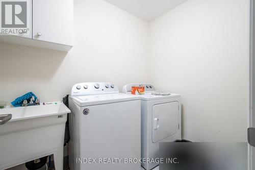 59 Sparkle Drive, Thorold, ON - Indoor Photo Showing Laundry Room