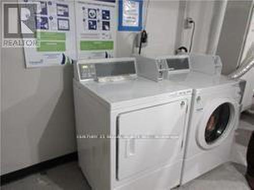 1502 King Street W, Toronto, ON - Indoor Photo Showing Laundry Room