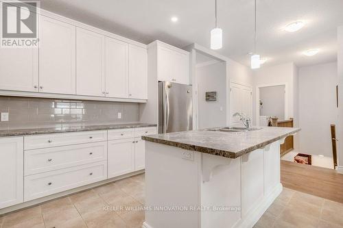 815 Baker Avenue S, North Perth, ON - Indoor Photo Showing Kitchen