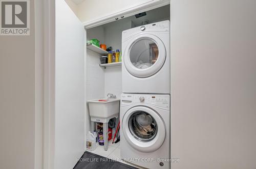 512 - 2910 Highway 7 Road, Vaughan, ON - Indoor Photo Showing Laundry Room