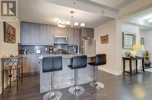 512 - 2910 Highway 7 Road, Vaughan, ON - Indoor Photo Showing Kitchen With Upgraded Kitchen